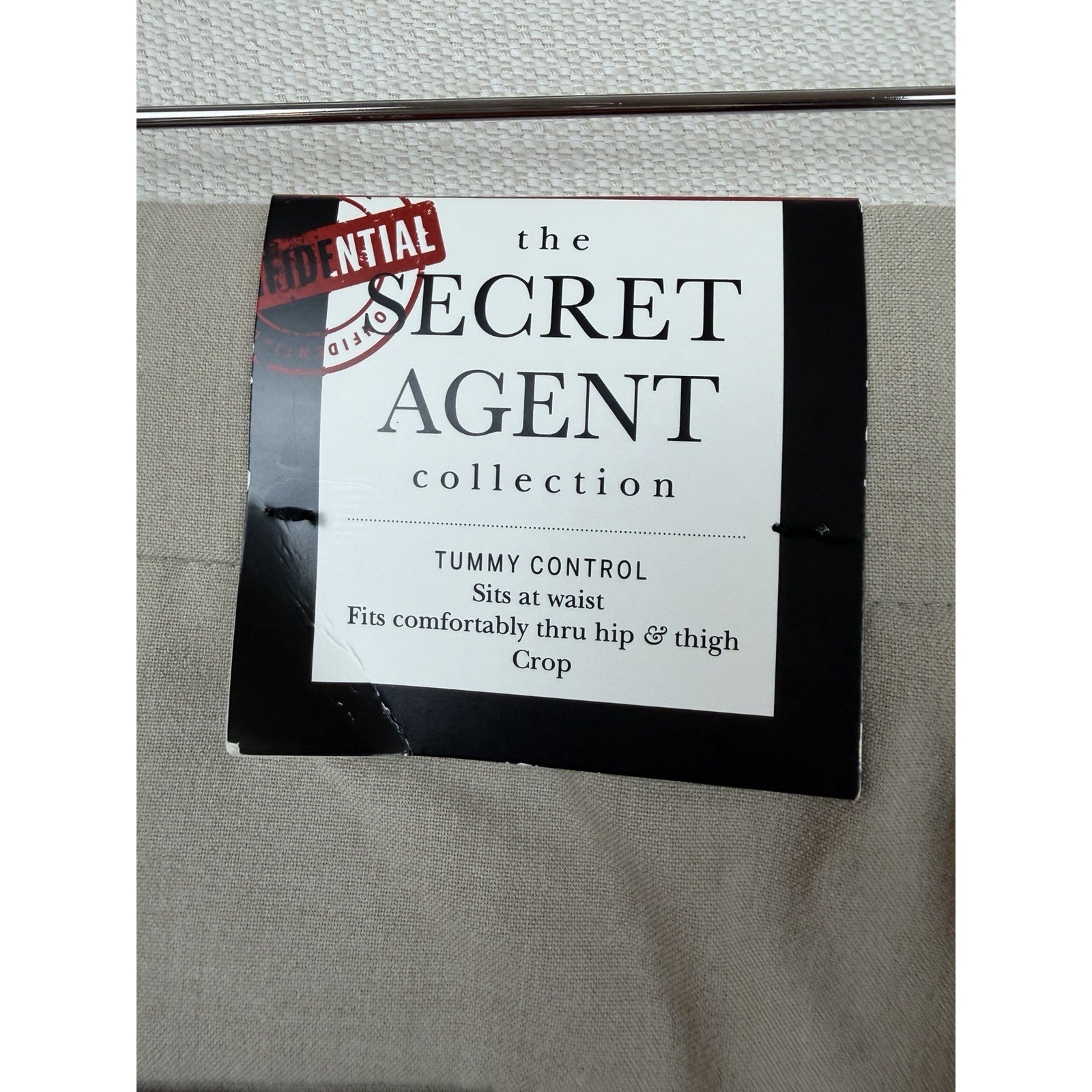 Nwt Dress Barn Roz & Ali Secret Agent Tummy Control Crop Pants Size 16w Stretch — image 8 of 8